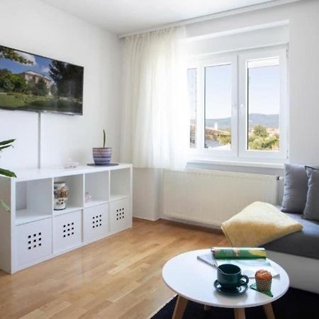 Tesla Apartment Urban Stay Záhřeb Exteriér fotografie