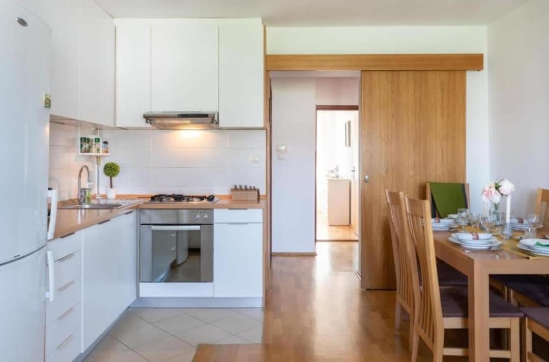 Tesla Apartment Urban Stay Záhřeb Exteriér fotografie